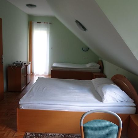 Rooms Hochkraut 첼레 외부 사진